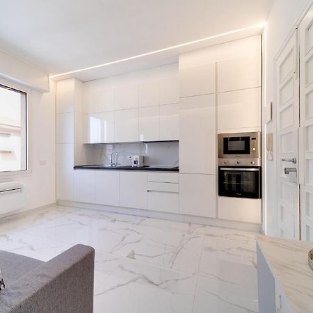 Suite Aurora Luxury In The Center Of Sanremo Luaran gambar