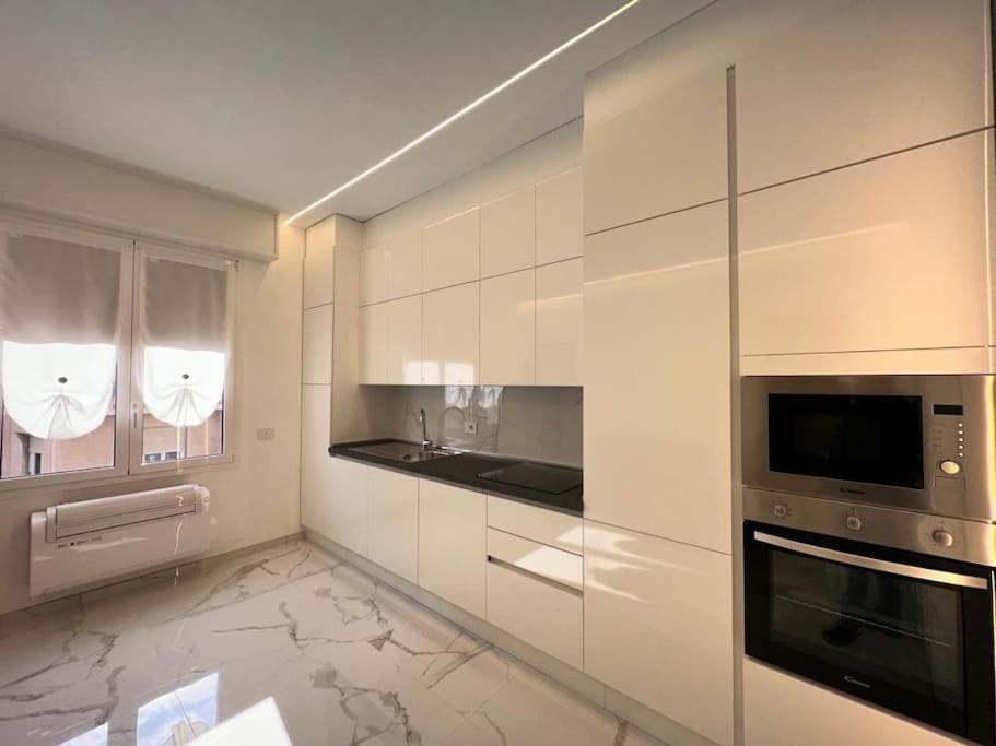 Suite Aurora Luxury In The Center Of Sanremo Luaran gambar