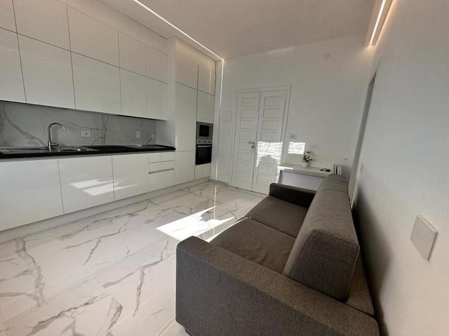 Suite Aurora Luxury In The Center Of Sanremo Luaran gambar