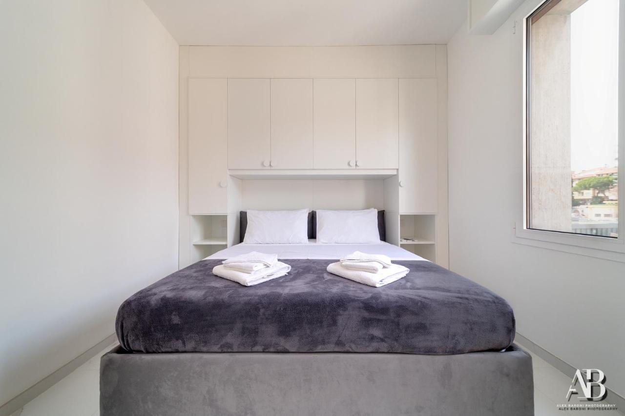 Suite Aurora Luxury In The Center Of Sanremo Luaran gambar