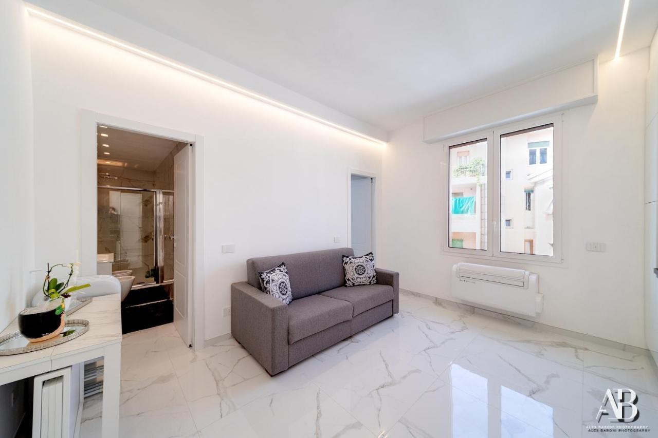 Suite Aurora Luxury In The Center Of Sanremo Luaran gambar